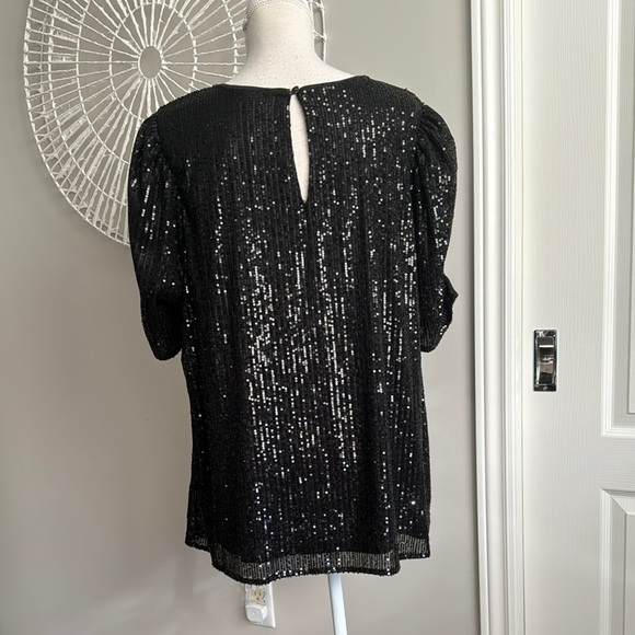 Torrid Black Sequin Ruched Sleeve Crew Neck Top - Picture 4 of 13